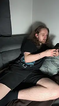 DrownMentallyyy online show from 04-11-26, 04:17