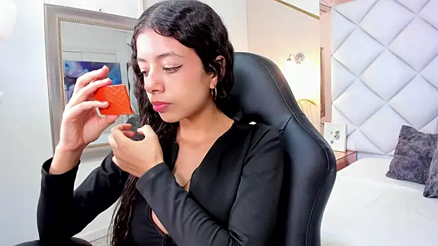 Snapshot of coraltaylor chatting on 03-12-25, 05:07 coraltaylor online show from 03-12-25, 05:07