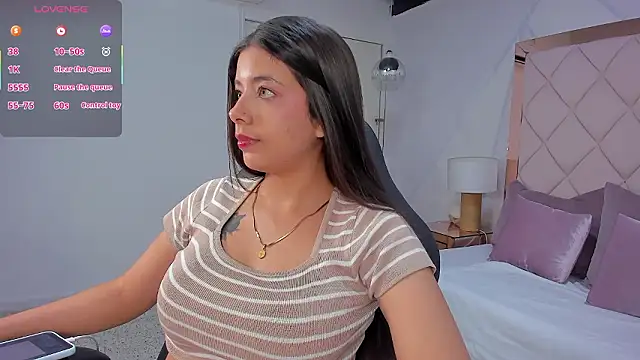 Snapshot of coraltaylor chatting on 03-14-26, 08:47 coraltaylor online show from 03-14-26, 08:47