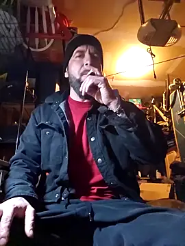 Beardedtattood online show from 02-27-25, 11:41