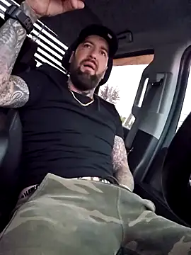 Beardedtattood online show from 09-22-25, 11:12