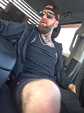 Beardedtattood online show from 09-27-25, 11:48