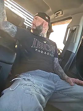 Beardedtattood online show from 02-02-26, 02:27