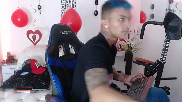 Leonard Price online show from 02-18-25, 02:27