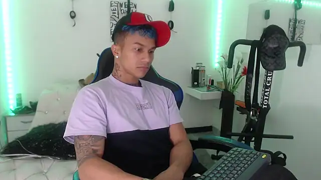 Leonard Price online show from 02-24-25, 03:02