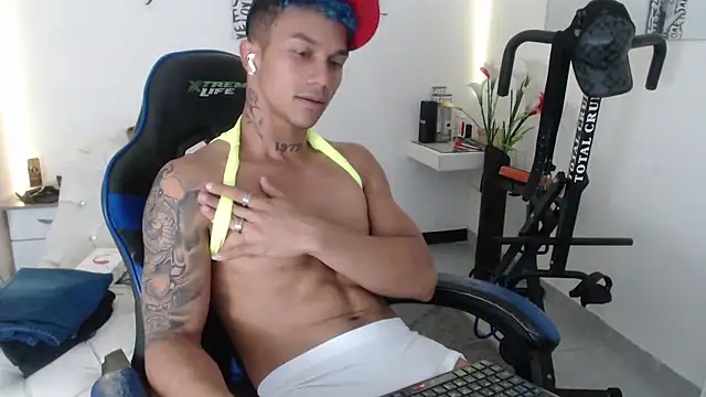 Leonard Price online show from 02-27-25, 05:45