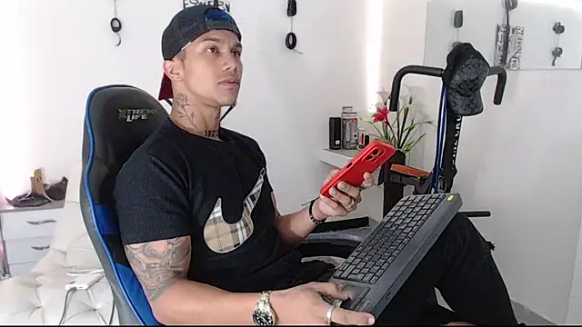 Leonard Price online show from 03-05-25, 08:54