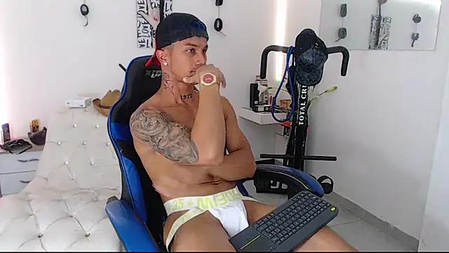 Leonard Price online show from 03-18-25, 04:26