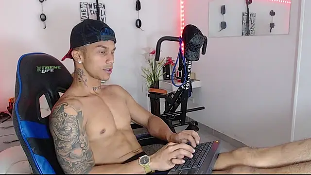 Leonard Price online show from 03-20-25, 05:57