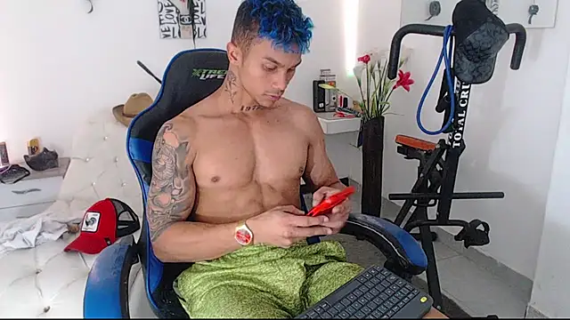 Leonard Price online show from 03-22-25, 06:36