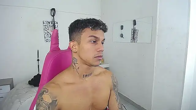 Leonard Price online show from 02-02-26, 03:44