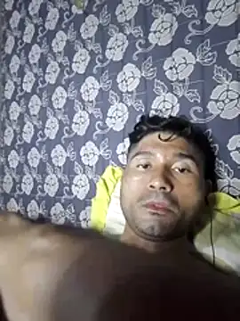Snapshot of Diogo100 chatting on 08-03-26, 05:28 Diogo100 online show from 08-03-26, 05:28