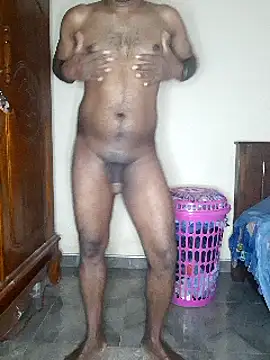 Snapshot of SuranSexy33 chatting on 02-17-25, 06:53 SuranSexy33 online show from 02-17-25, 06:53