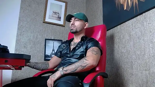 Snapshot of NigelBoydXXX chatting on 12-05-24, 09:50 NigelBoydXXX online show from 12-05-24, 09:50