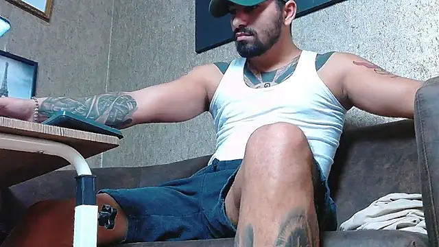 Snapshot of NigelBoydXXX chatting on 02-26-25, 05:53 NigelBoydXXX online show from 02-26-25, 05:53