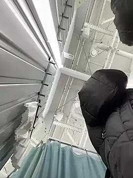 Snapshot of mur_girl chatting on 01-15-25, 12:25 mur girl online show from 01-15-25, 12:25