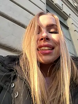 Snapshot of mur_girl chatting on 03-01-25, 09:29 mur girl online show from 03-01-25, 09:29