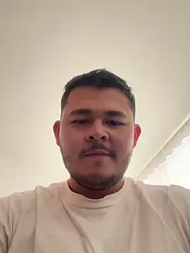 Snapshot of bigcock_bear chatting on 03-10-25, 07:50 bigcock bear online show from 03-10-25, 07:50