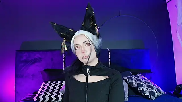 Snapshot of Aylen_darkmoor chatting on 10-20-25, 07:58 Aylen darkmoor online show from 10-20-25, 07:58