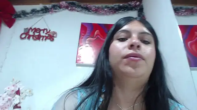 Snapshot of Naia_x chatting on 12-26-24, 07:27 Naia x online show from 12-26-24, 07:27