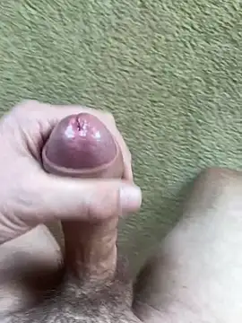 Snapshot of ThickCockLover2 chatting on 10-27-25, 07:40 ThickCockLover2 online show from 10-27-25, 07:40