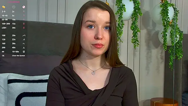 Snapshot of MichelleHaynes chatting on 02-06-25, 05:40 MichelleHaynes online show from 02-06-25, 05:40
