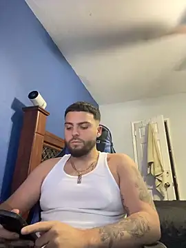 Snapshot of MasterKvn chatting on 01-17-25, 02:08 MasterKvn online show from 01-17-25, 02:08