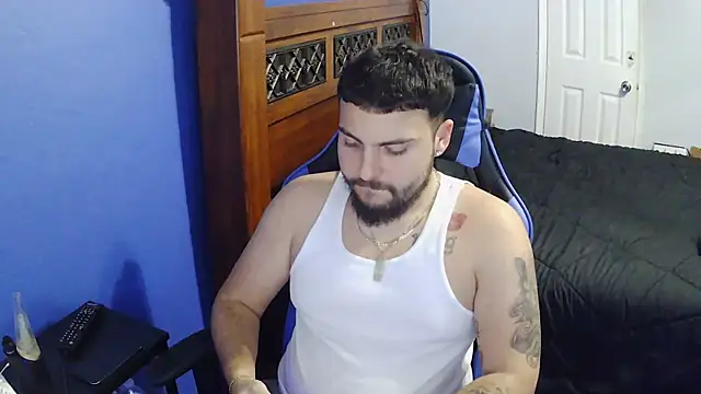 Snapshot of MasterKvn chatting on 02-21-25, 05:35 MasterKvn online show from 02-21-25, 05:35