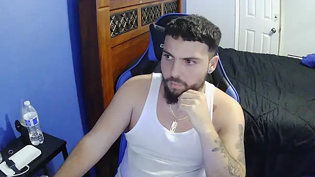 Snapshot of MasterKvn chatting on 03-15-25, 06:03 MasterKvn online show from 03-15-25, 06:03