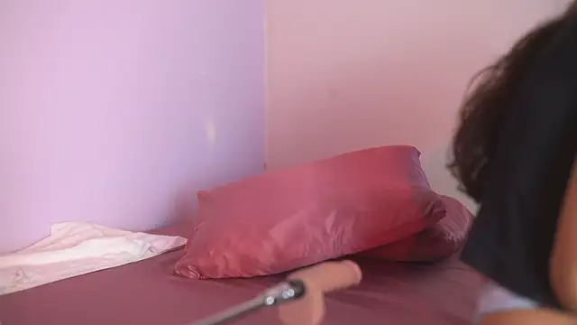 lupeebony online show from 03-13-26, 07:42