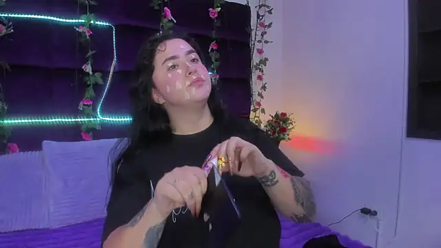 Victoria Rossy online show from 03-31-26, 09:04