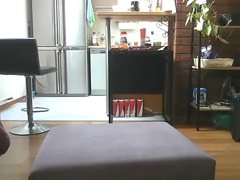 Nicetomeetyoubb online show from 04-14-26, 05:02