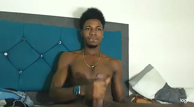 Snapshot of jaycolinss chatting on 03-05-25, 08:54 jaycolinss online show from 03-05-25, 08:54