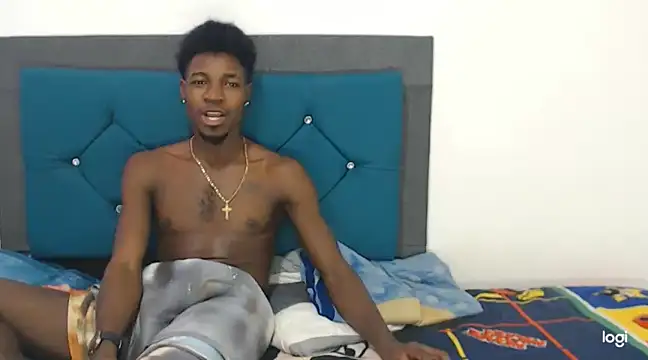 Snapshot of jaycolinss chatting on 03-07-25, 09:29 jaycolinss online show from 03-07-25, 09:29