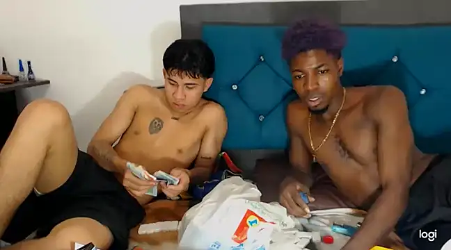 Snapshot of jaycolinss chatting on 03-14-25, 09:00 jaycolinss online show from 03-14-25, 09:00