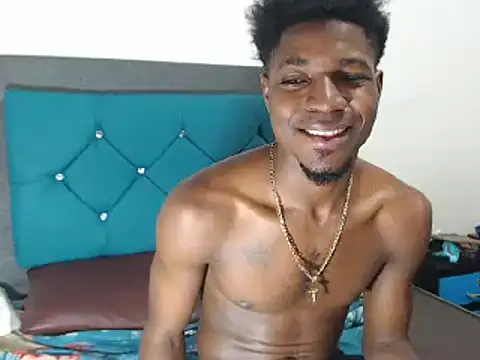 Snapshot of jaycolinss chatting on 03-20-25, 07:58 jaycolinss online show from 03-20-25, 07:58