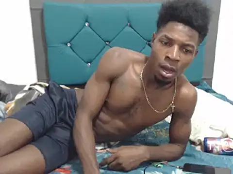 Snapshot of jaycolinss chatting on 03-20-25, 05:58 jaycolinss online show from 03-20-25, 05:58