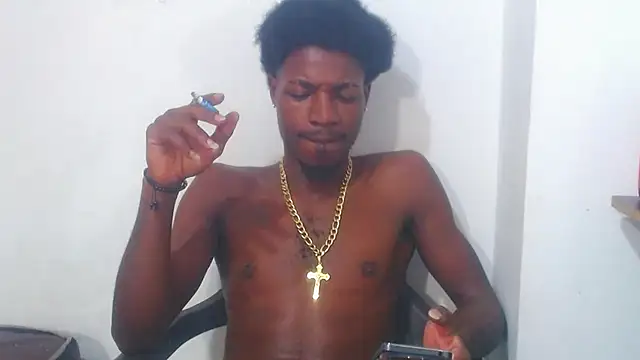 Snapshot of jaycolinss chatting on 09-12-25, 12:22 jaycolinss online show from 09-12-25, 12:22