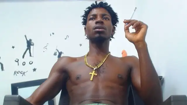 Snapshot of jaycolinss chatting on 09-29-25, 10:03 jaycolinss online show from 09-29-25, 10:03