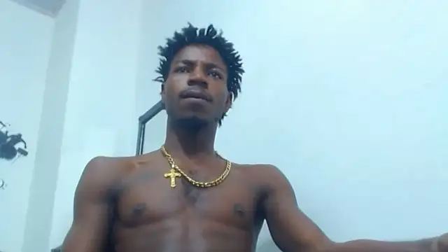 Snapshot of jaycolinss chatting on 10-02-25, 11:45 jaycolinss online show from 10-02-25, 11:45