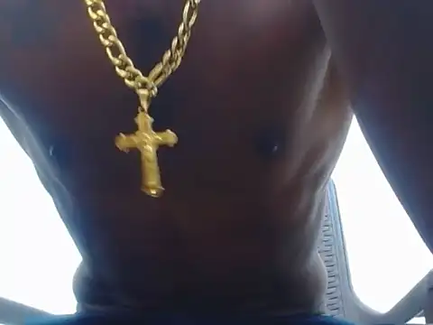 Snapshot of jaycolinss chatting on 10-05-25, 12:14 jaycolinss online show from 10-05-25, 12:14