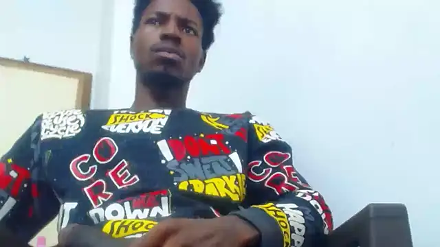 Snapshot of jaycolinss chatting on 10-16-25, 05:52 jaycolinss online show from 10-16-25, 05:52