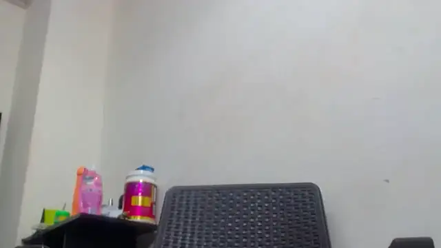 Snapshot of jaycolinss chatting on 10-17-25, 10:07 jaycolinss online show from 10-17-25, 10:07