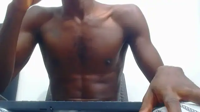 Snapshot of jaycolinss chatting on 11-04-25, 07:35 jaycolinss online show from 11-04-25, 07:35