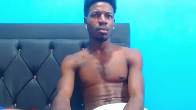 Snapshot of jaycolinss chatting on 11-23-25, 11:15 jaycolinss online show from 11-23-25, 11:15