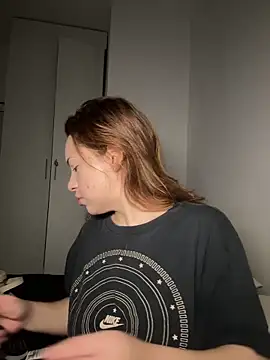 AgnesCampp online show from 10-01-25, 11:00