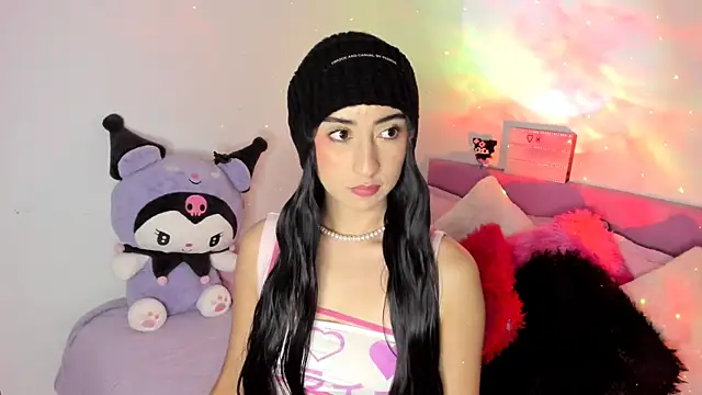 Snapshot of gabyye_capprins chatting on 02-21-25, 10:37 gabyye capprins online show from 02-21-25, 10:37