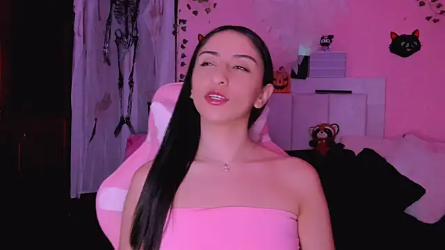 gabyye capprins online show from 10-31-25, 12:33