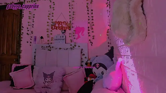 gabyye capprins online show from 12-15-25, 12:04