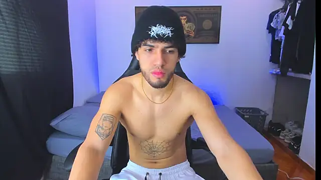 Snapshot of daddy_jhons chatting on 11-16-25, 06:13 daddy jhons online show from 11-16-25, 06:13